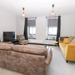 Апартаменты Lowther Penthouse *