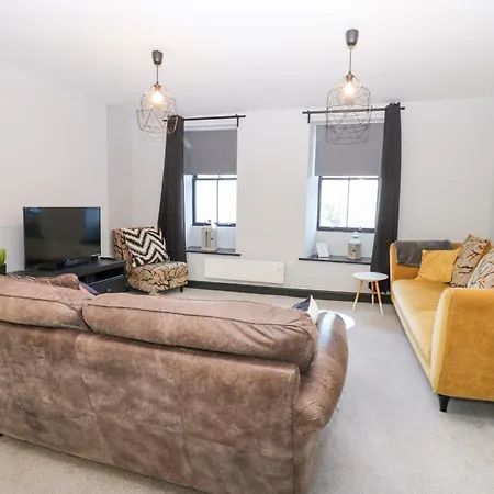 Apartment Lowther Penthouse *
